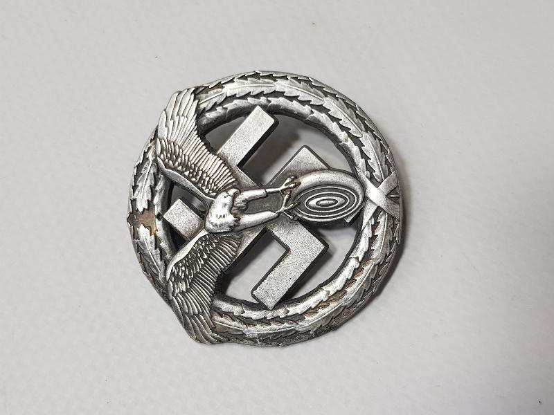 2. DÜNYA SAVAŞI ALMAN NAZİ KARTALI VE GAMALI HAÇ TEMALI NADİR BRÖVE