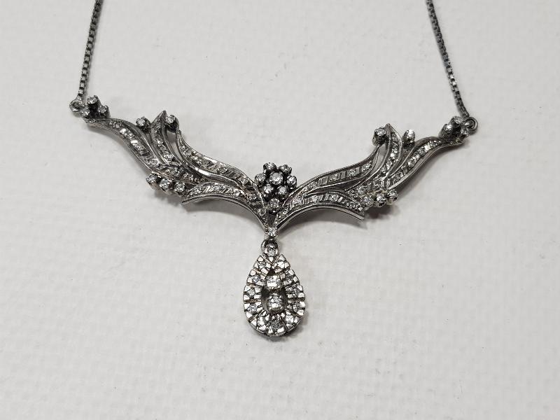 ANTİKA PIRLANTA GERDANLIK