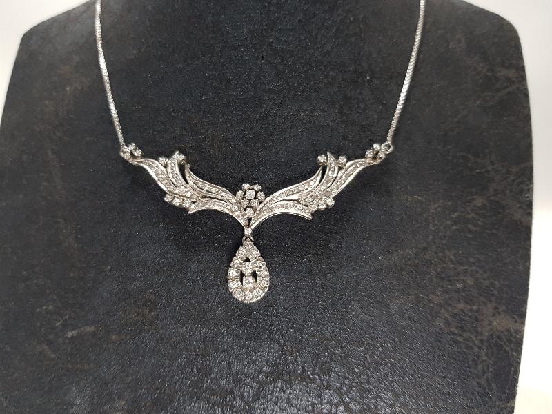 ANTİKA PIRLANTA GERDANLIK