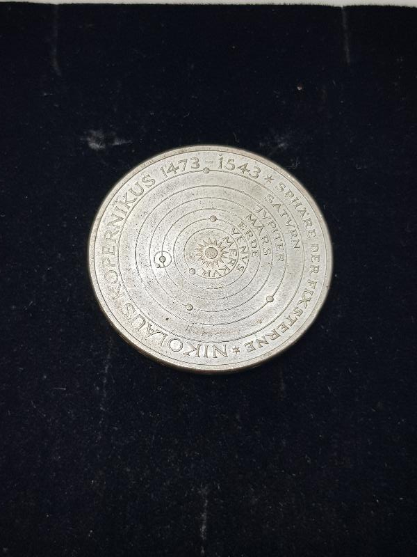 ÇİL KONDİSYONDA 1973 NİKOLA KOPERNİK VE GEZEGENLER TEMALI ALMANYA 5 MARK GÜMÜŞ HATIRA PARA