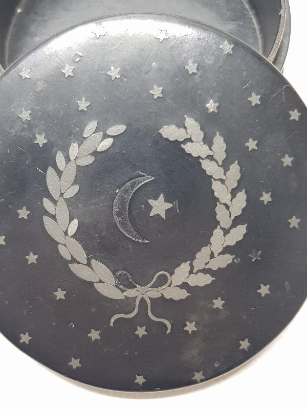 OSMANLI DÖNEMİ AY YILDIZLI PAPIER MACHE KUTU