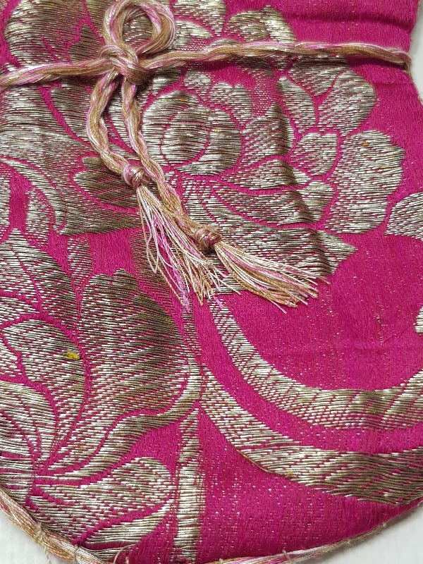 OSMANLI DÖNEMİ GÜMÜŞ SIRMA İŞLEMELİ KIRMIZI ELMASİYE PARA KESESİ