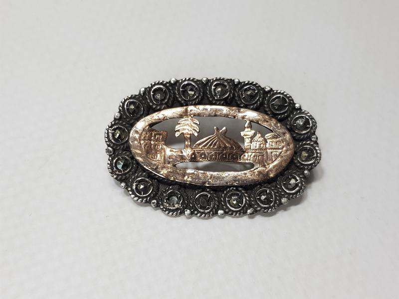 OSMANLI DÖNEMİ GÜMÜŞ VE ALTINDAN MAMÜL MESCİDİ NEBİ RESİMLİ BROŞ