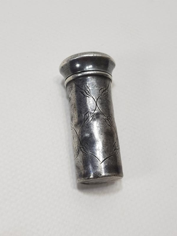 OSMANLI DÖNEMİ NADİR FORMDA GÜMÜŞ İĞNEDANLIK