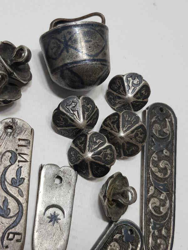 OSMANLI DÖNEMİ SAVATLI, YAZILI VE AY YILDIZLI GÜMÜŞ ÇERKES KEMERİ PARÇALARI