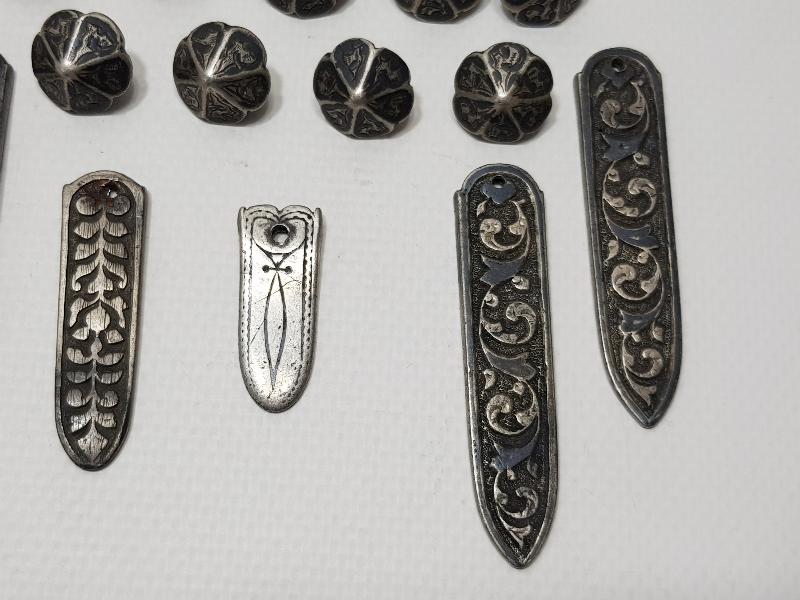 OSMANLI DÖNEMİ SAVATLI, YAZILI VE AY YILDIZLI GÜMÜŞ ÇERKES KEMERİ PARÇALARI