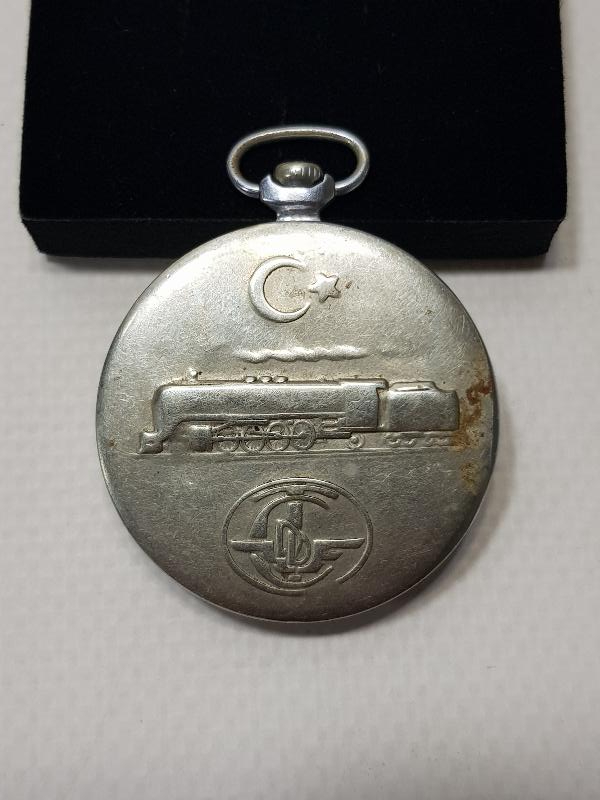 TCDD TREN RESİMLİ KURMALI CEP SAATİ 