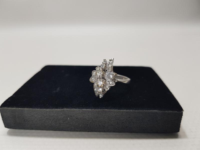 ANTİKA PIRLANTA YÜZÜK