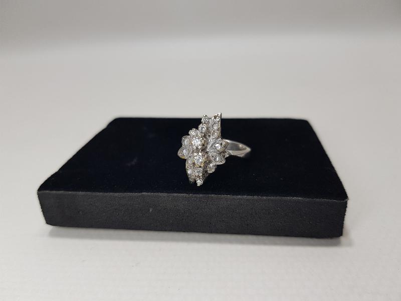 ANTİKA PIRLANTA YÜZÜK