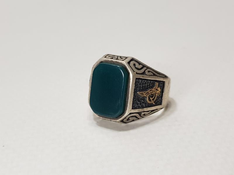 OSMANLI TUĞRALI VE YEŞİL AKİK TAŞLI GÜMÜŞ ERKEK YÜZÜĞÜ