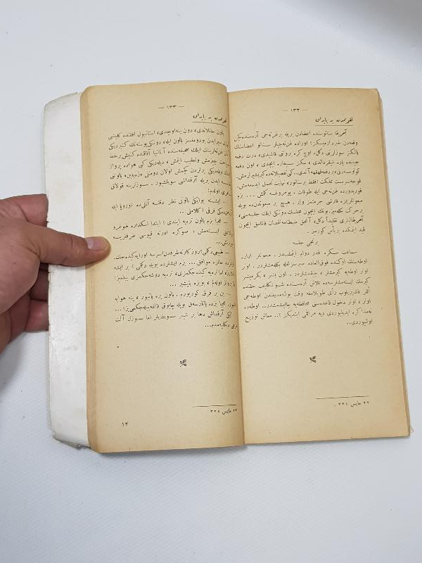 OSMANLICA ROMAN: TAKVİMDEN YAPRAKLAR 