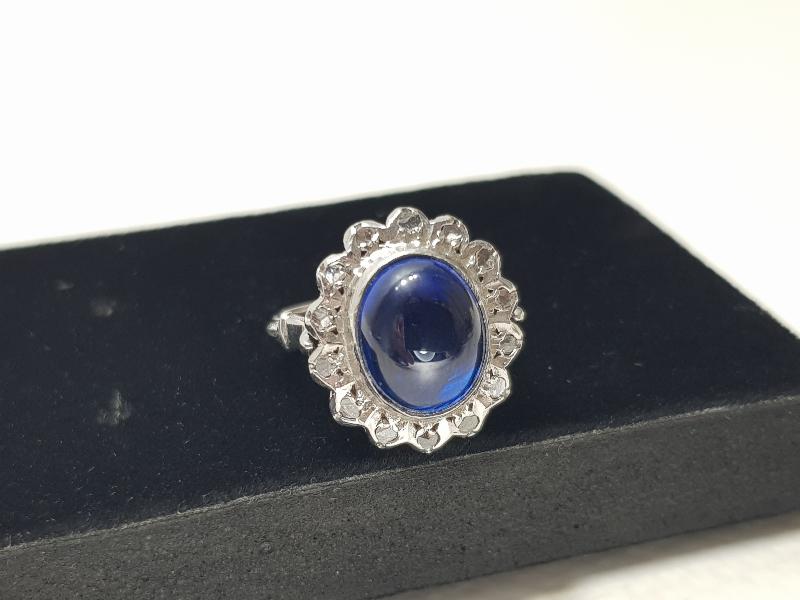 SAFİR VE ELMAS TAŞLI ANTİKA ALTIN YÜZÜK