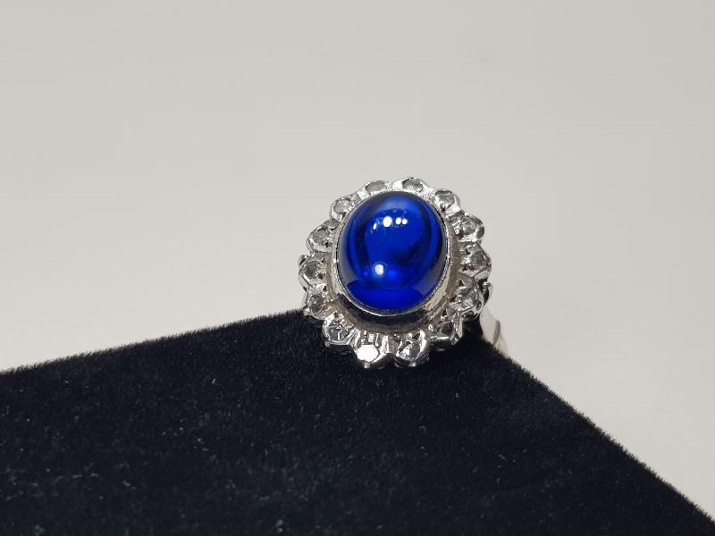 SAFİR VE ELMAS TAŞLI ANTİKA ALTIN YÜZÜK