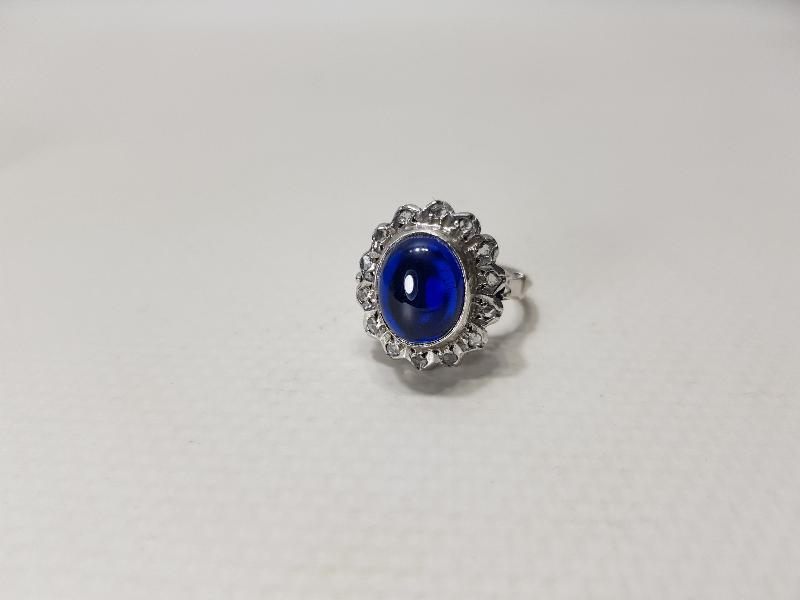 SAFİR VE ELMAS TAŞLI ANTİKA ALTIN YÜZÜK