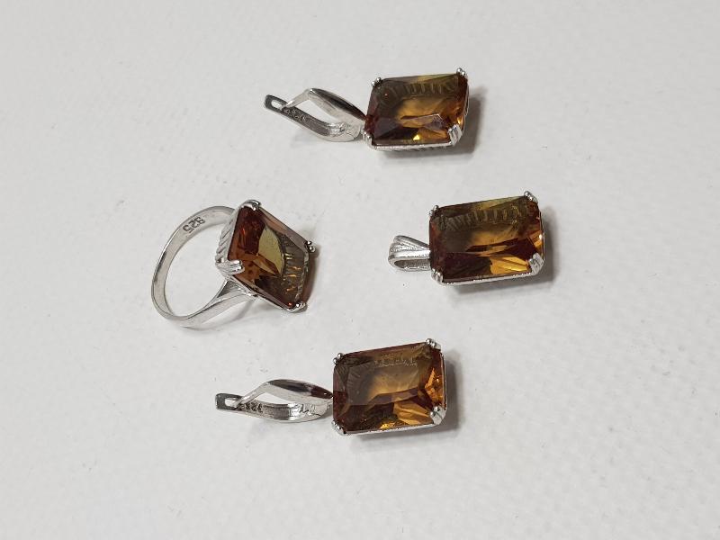 ZULTANİT TAŞLI GÜMÜŞ TAKI SETİ