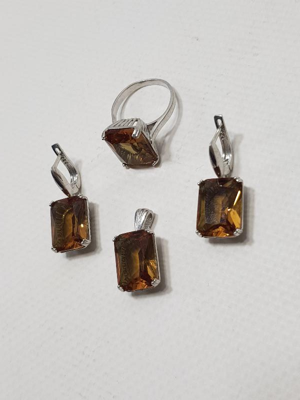 ZULTANİT TAŞLI GÜMÜŞ TAKI SETİ