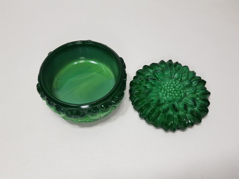 MALAHİT TAŞINDAN MAMÜL ANTİKA ŞEKERLİK