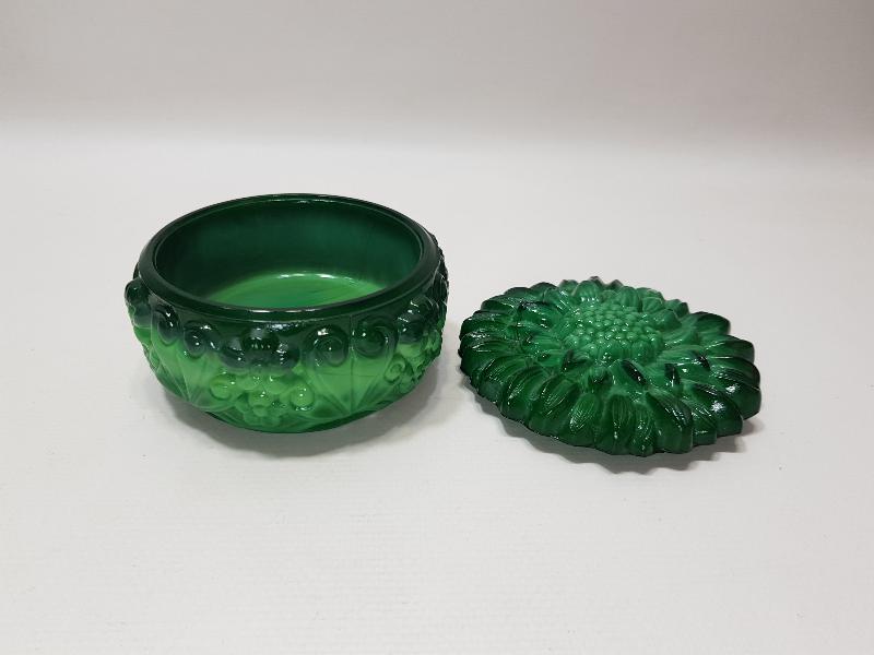 MALAHİT TAŞINDAN MAMÜL ANTİKA ŞEKERLİK