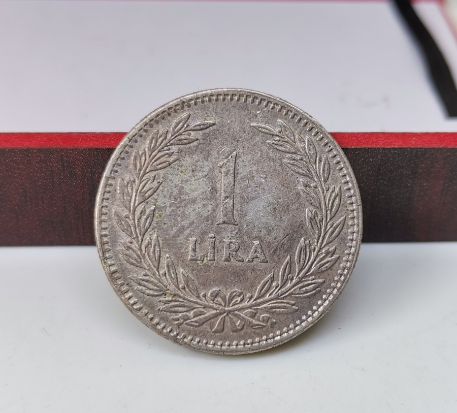 1948 YILI GÜMÜŞ 1 LİRA - TÜRKİYE CUMHURİYETİ'NİN TEDAVULDEKİ SON GÜMÜŞ PARASI