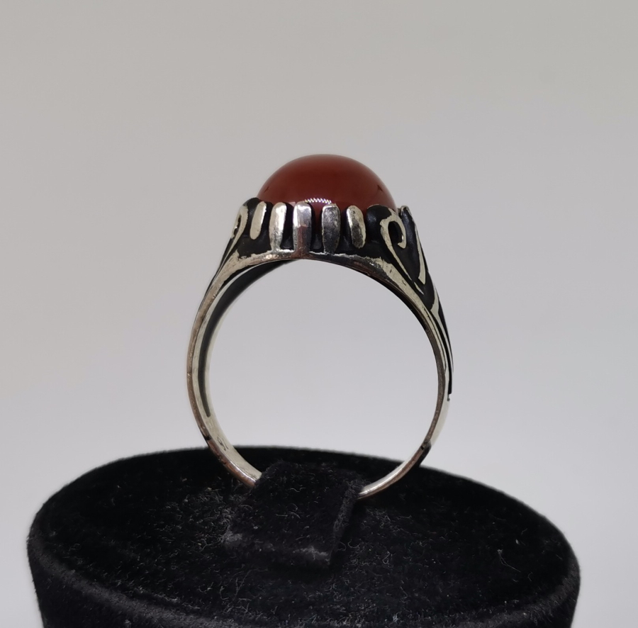 AKİK TAŞLI GÜMÜŞ ERKEK YÜZÜĞÜ