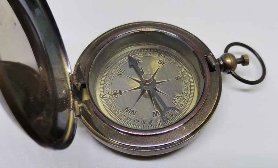 ANTİKA GÖRÜNÜMLÜ İNGİLİZ PUSULA