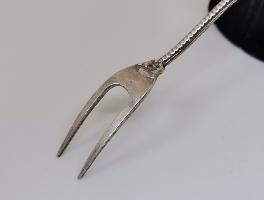 ANTİKA GÜMÜŞ LİMON ÇATALI