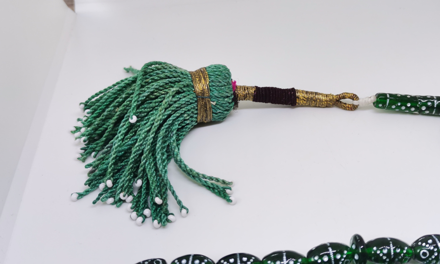 ORJİNAL PÜSKÜLÜYLE OSMANLI DÖNEMİ NADİR RENKTE BEYKOZ TESPİH