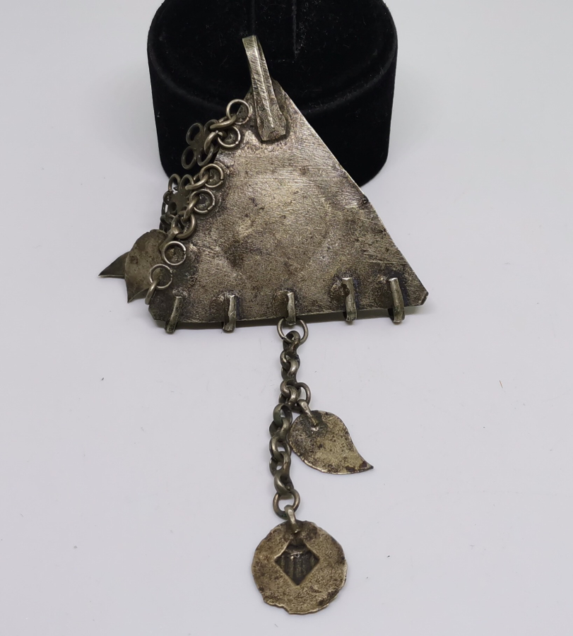 OSMANLI DÖNEMİ KABARTMA İŞÇİLİKLİ FES SÜSÜ