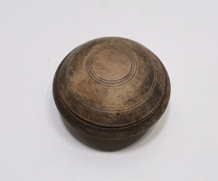 OSMANLI DÖNEMİ NADİR FORMDA TEKKE İŞİ KAPAKLI TESPİH KUTUSU