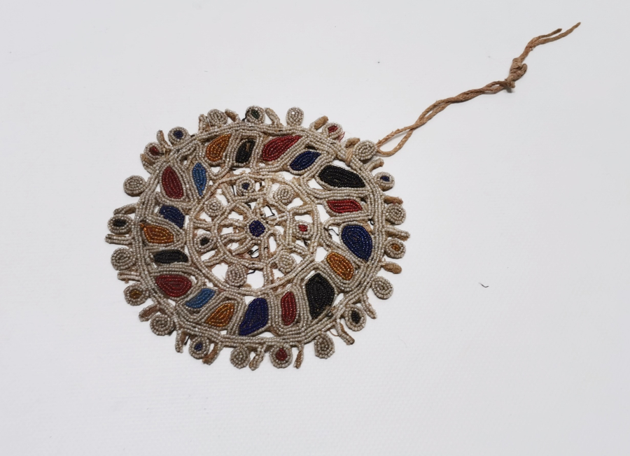 OSMANLI DÖNEMİ OPAL BONCUKLARLA SÜSLÜ ÇOK NADİR GELİN TEPELİĞİ