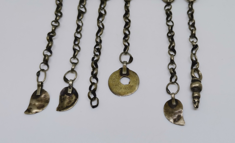 OSMANLI DÖNEMİ ÜZERİNDE KINIK BOYU AMBLEMİ BULUNAN NADİR HAMAYIL