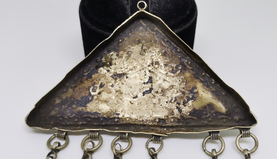 OSMANLI DÖNEMİ ÜZERİNDE KINIK BOYU AMBLEMİ BULUNAN NADİR HAMAYIL