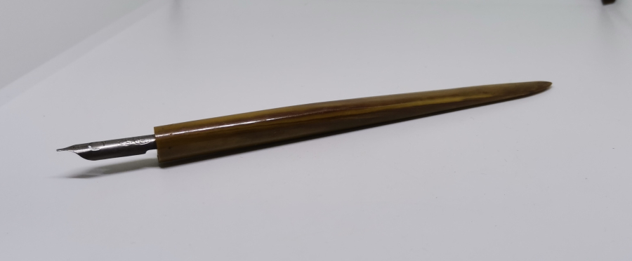 OSMANLICA YAZILI DİVİT UCUYLA HARELİ KATALİN ANTİKA DİVİT