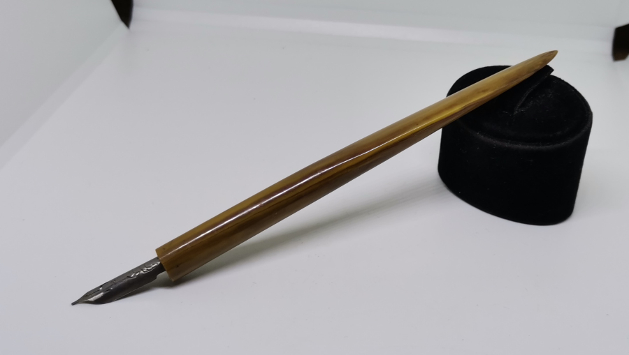 OSMANLICA YAZILI DİVİT UCUYLA HARELİ KATALİN ANTİKA DİVİT