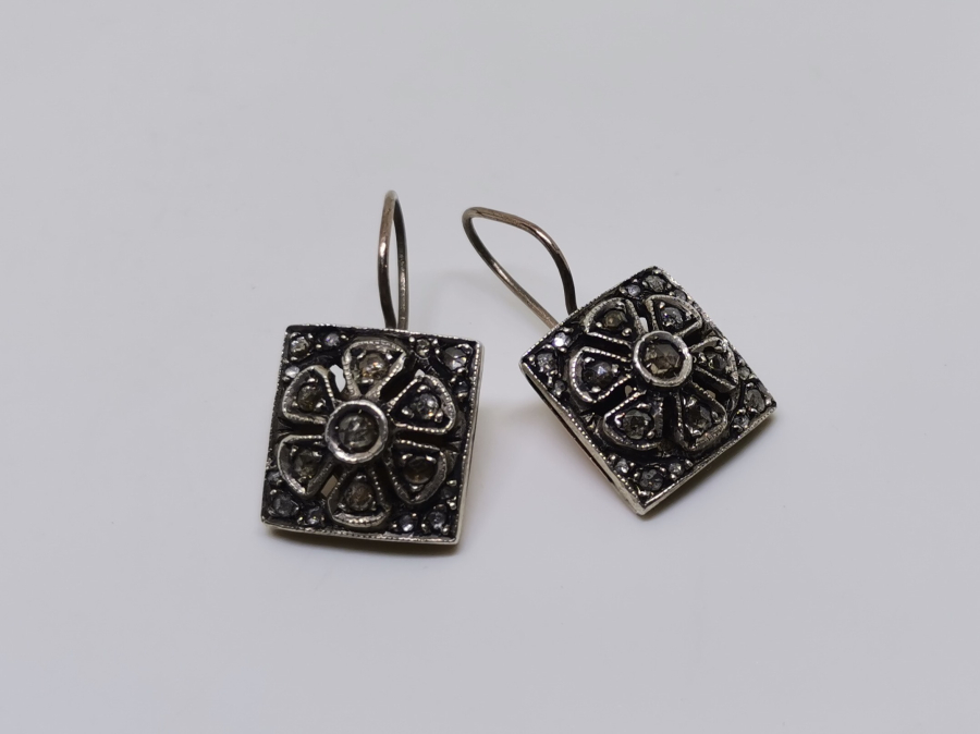 ÖZEL YAPIM ELMAS TAŞLI ANTİKA KÜPE