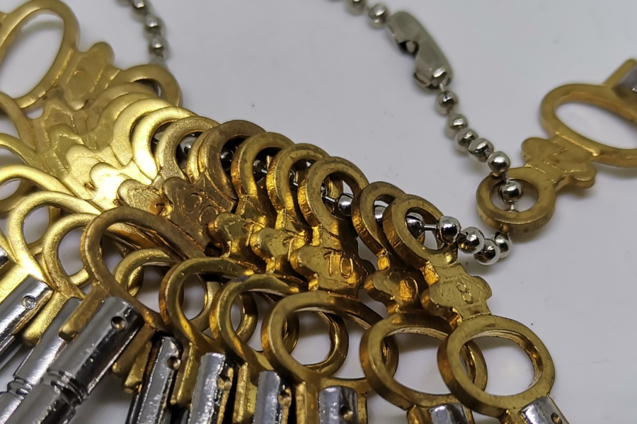 TÜM CEP SAATLERİNE UYACAK CEP SAATİ ANAHTARI TAKIMI