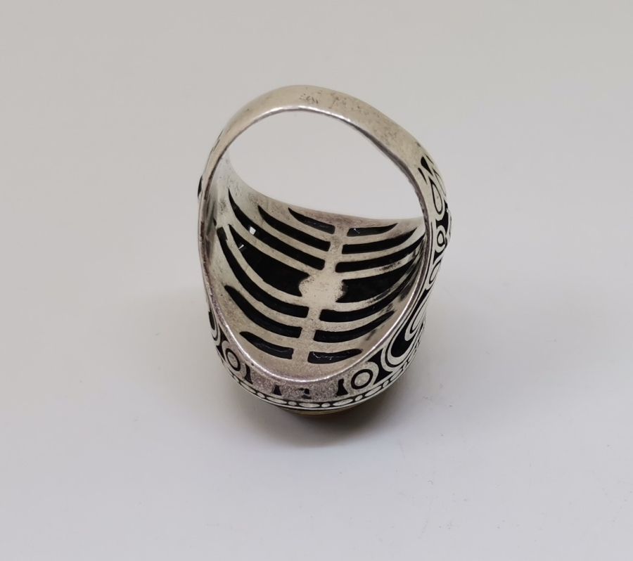 ÜZERİNDE MÜHR-Ü SÜLEYMAN BULUNAN BÜYÜK BOY GÜMÜŞ YÜZÜK