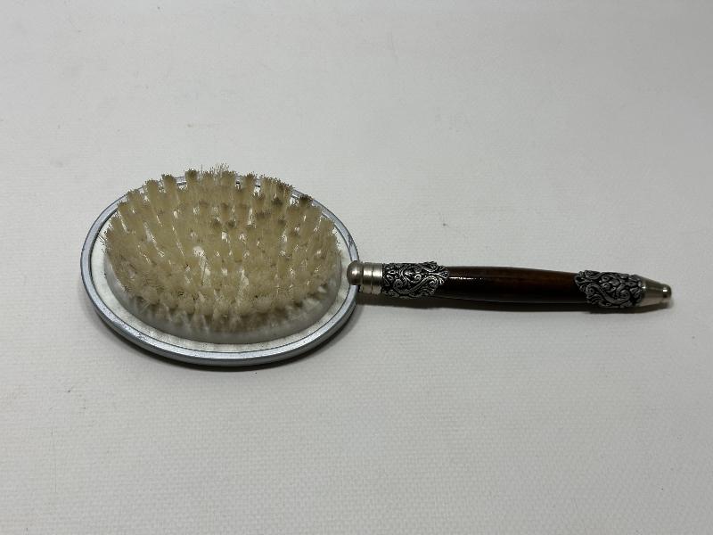 ANTİKA ELBİSE FIRÇASI