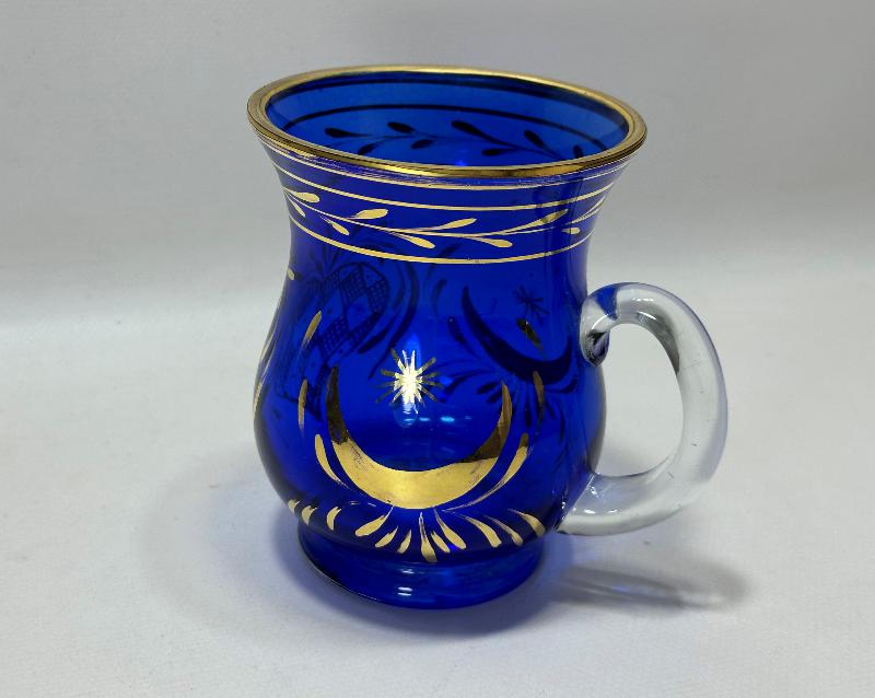 OSMANLI DÖNEMİ ALTIN YALDIZLI AY YLDIZ İŞLEMELİ BOHEM CAM KUPA 