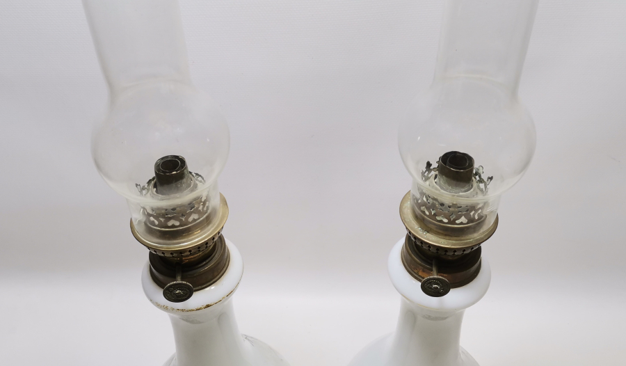 1900 BAŞLARI ÇİFT OPAL GAZ LAMBASI