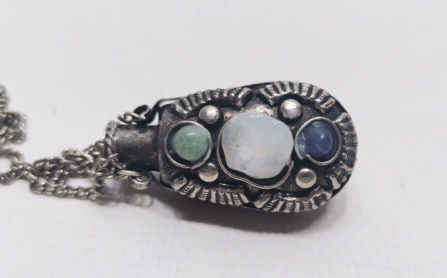 AKİK TAŞLI ANTİKA GÜMÜŞ KAPLAMA KOKULUK