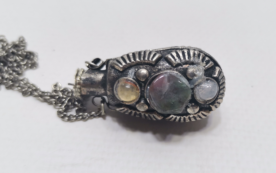 AKİK TAŞLI ANTİKA GÜMÜŞ KAPLAMA KOKULUK