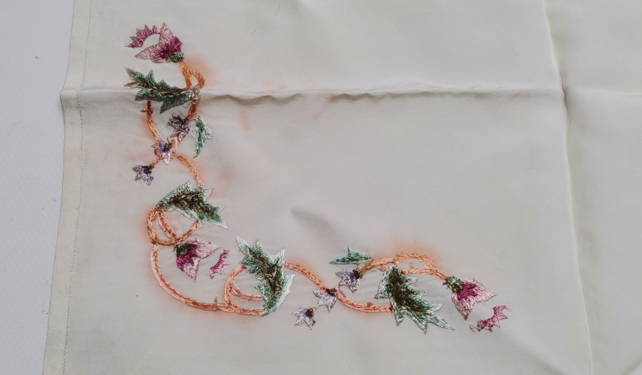 OSMANLI DÖNEMİ EL İŞİ İPEK SÖZ MENDİLİ