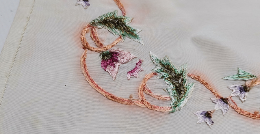 OSMANLI DÖNEMİ EL İŞİ İPEK SÖZ MENDİLİ