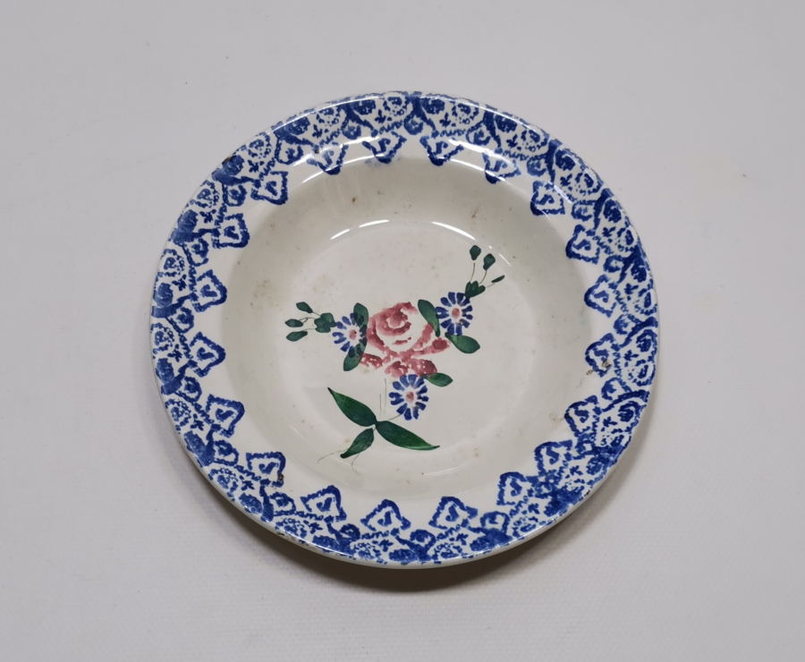 OSMANLI PAZARI İÇİN YAPILMIŞ PORSELEN TABAK