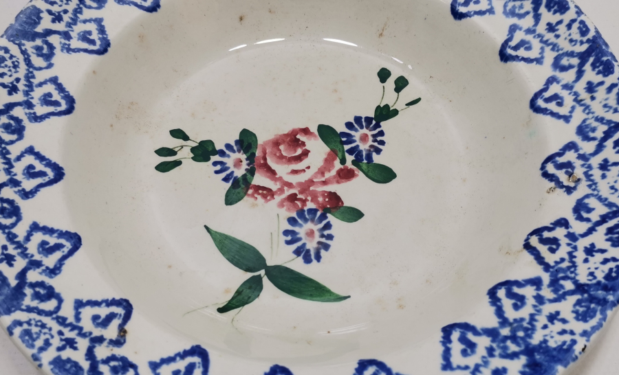 OSMANLI PAZARI İÇİN YAPILMIŞ PORSELEN TABAK