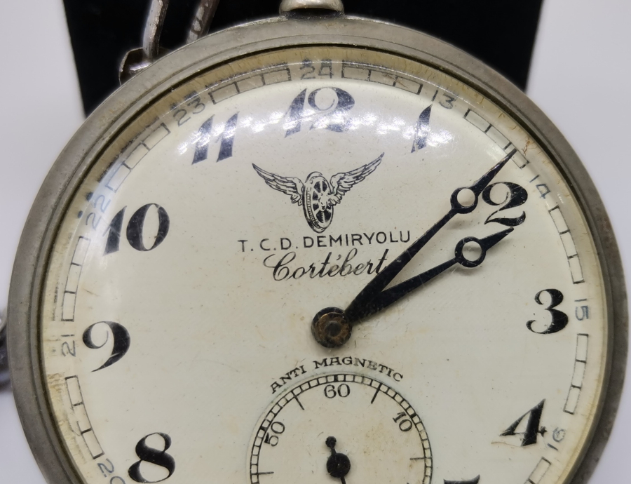 TCDD İÇİN ÖZEL YAPILMIŞ KURMALI ANTİKA CORTEBERT CEP SAATİ
