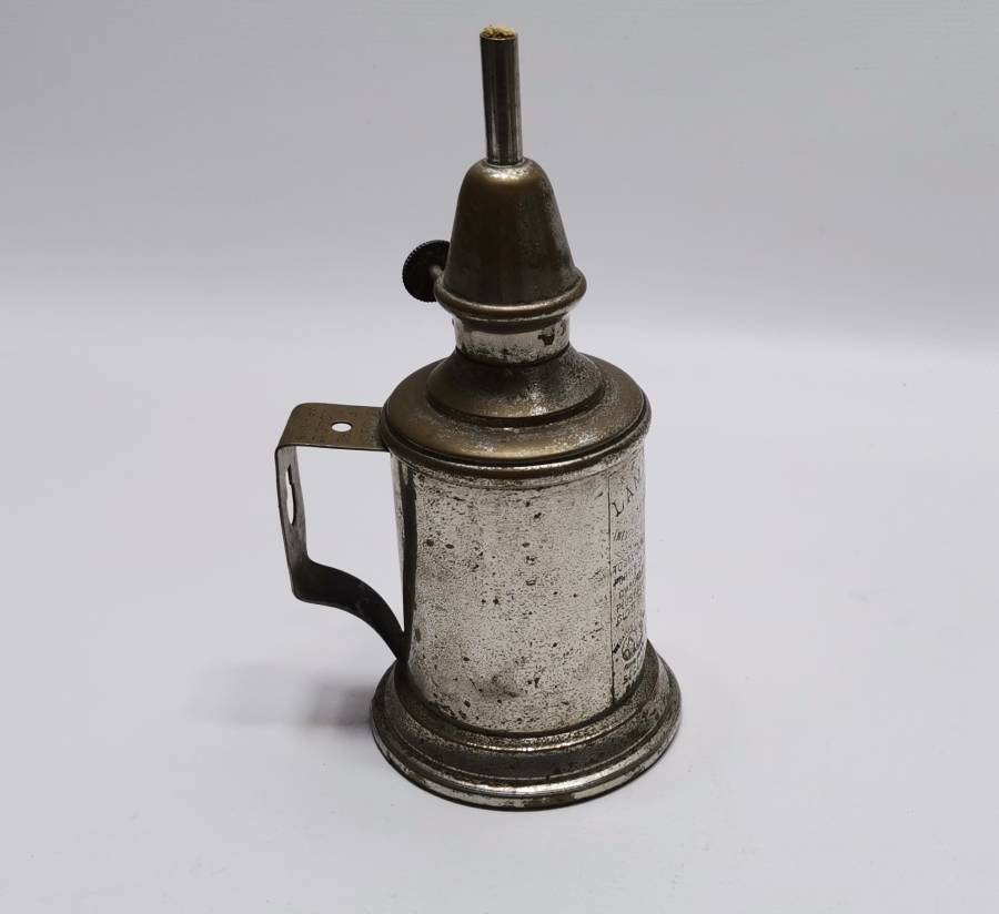 ÜZERİ YAZILI NADİR VAGON LAMBASI