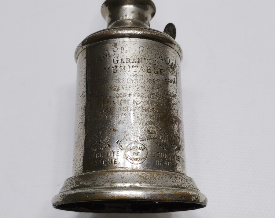 ÜZERİ YAZILI NADİR VAGON LAMBASI