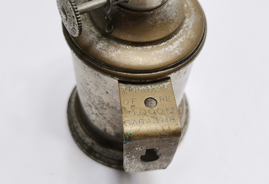 ÜZERİ YAZILI NADİR VAGON LAMBASI